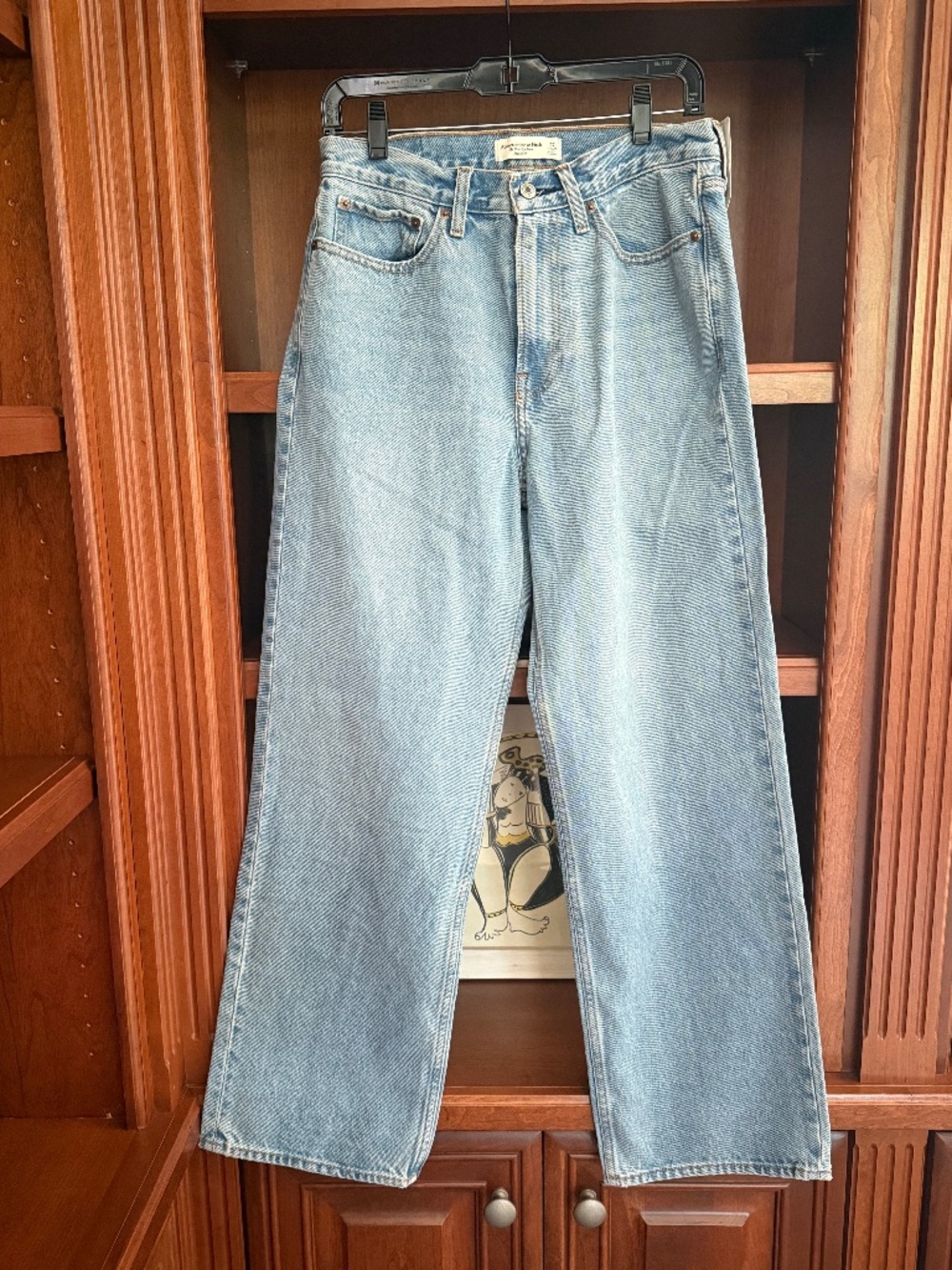 Abercrombie & Fitch The Slouchy Mid Rise Jean